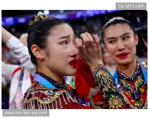 中国体操队在分项赛中以艺术性与稳定性赢得多枚奖牌